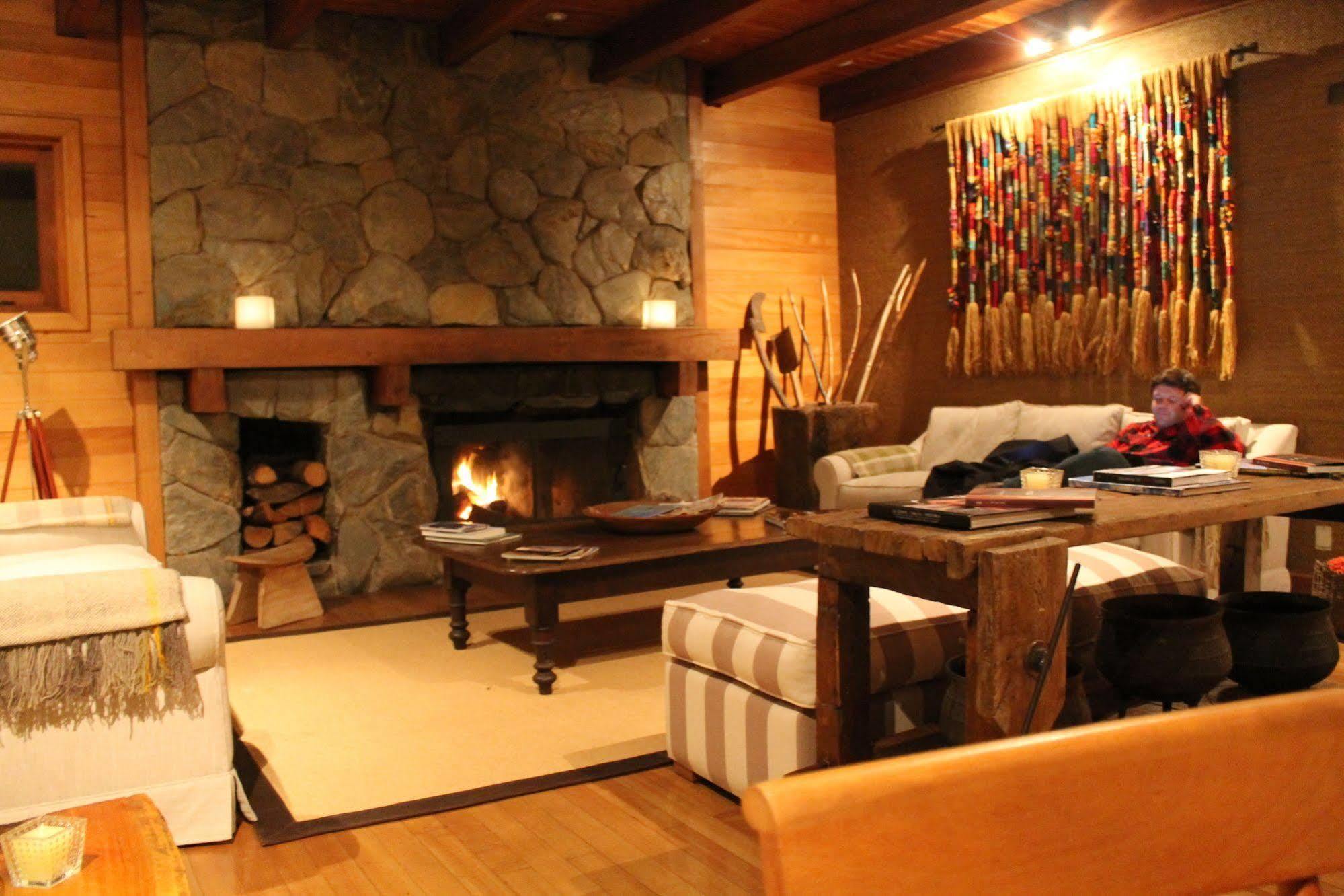 Hotel Puelche Puerto Varas Ngoại thất bức ảnh